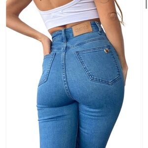 Chipre Vera High Rise Skinny Jeans
